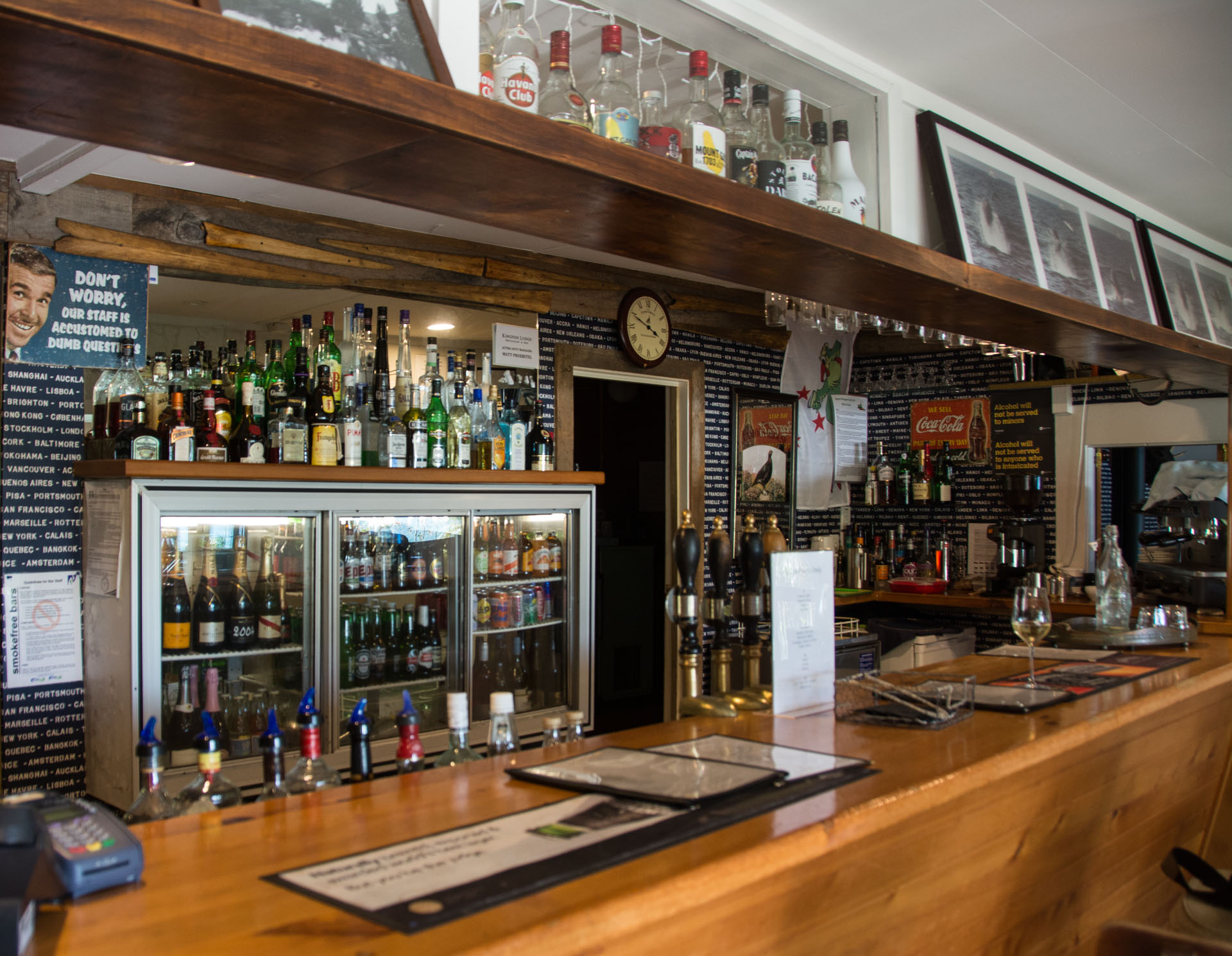 2016 04 07 Sail Day 9 Kingfish Lodge-13