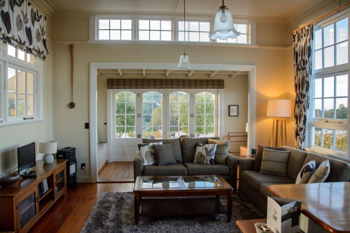 2016 05 01 Kina Beach Cottage (104)