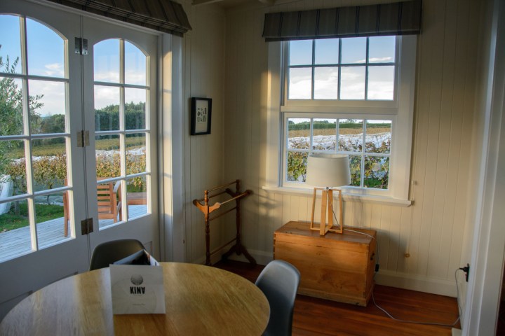 2016 05 01 Kina Beach Cottage (106)